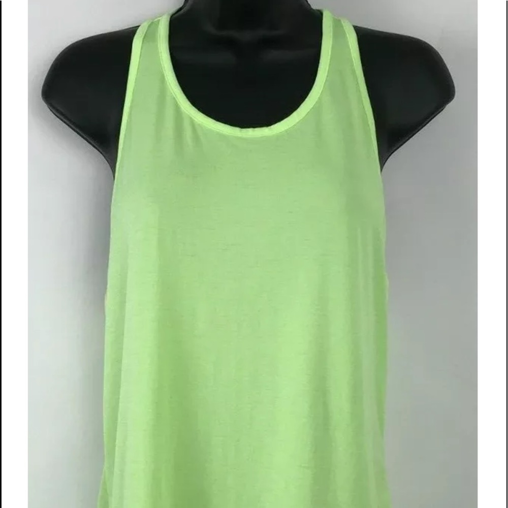 NWOT ATHLETA SPREE TANK TOP